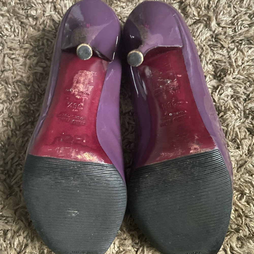 Miu Miu Purple Heels with Bow Accent - Picture 4 of 6